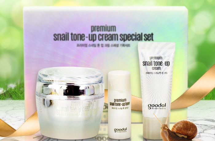 Sét kem ốc sên dưỡng trắng da cao cấp Goodal Premium Snail Tone Cream
