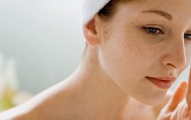 Chăm sóc da mặt sau khi bị dị ứng đơn giản tự nhiên